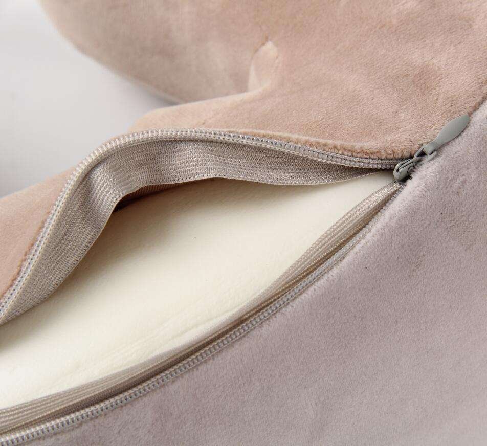 Thera Travel Pillow | Shiatsu Massager - Image 3